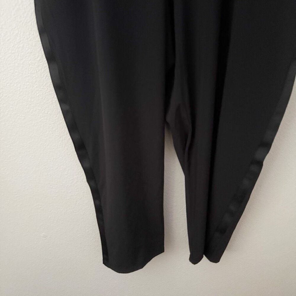 ATHLETA | Nolita Slim Cropped Tapered Leg Cut Stretch Waist Jogger Style | 18 - Picture 5 of 10